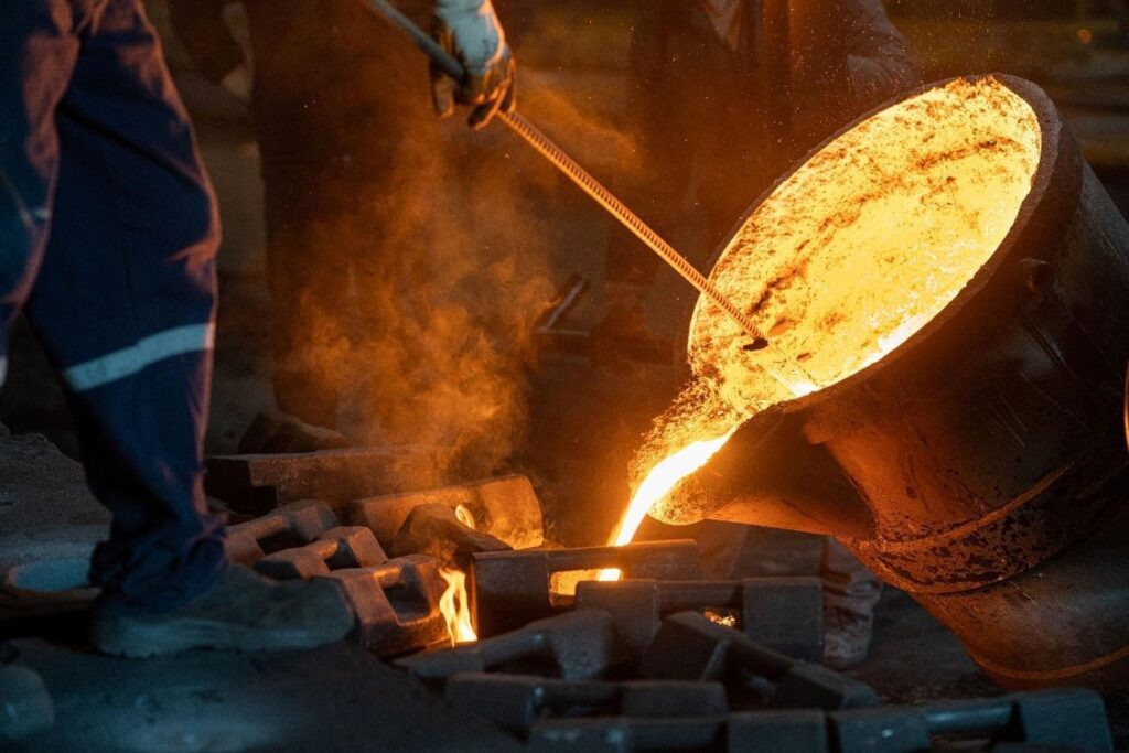 Escolha uma empresa de fundição de aço confiável